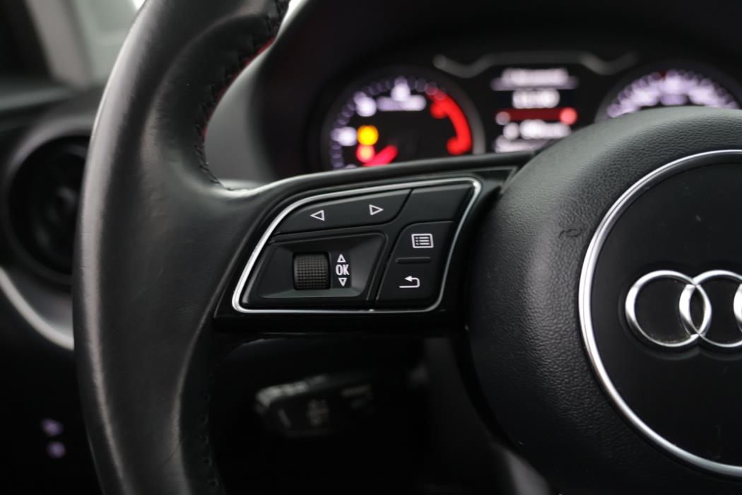 AUDI Q2 2017