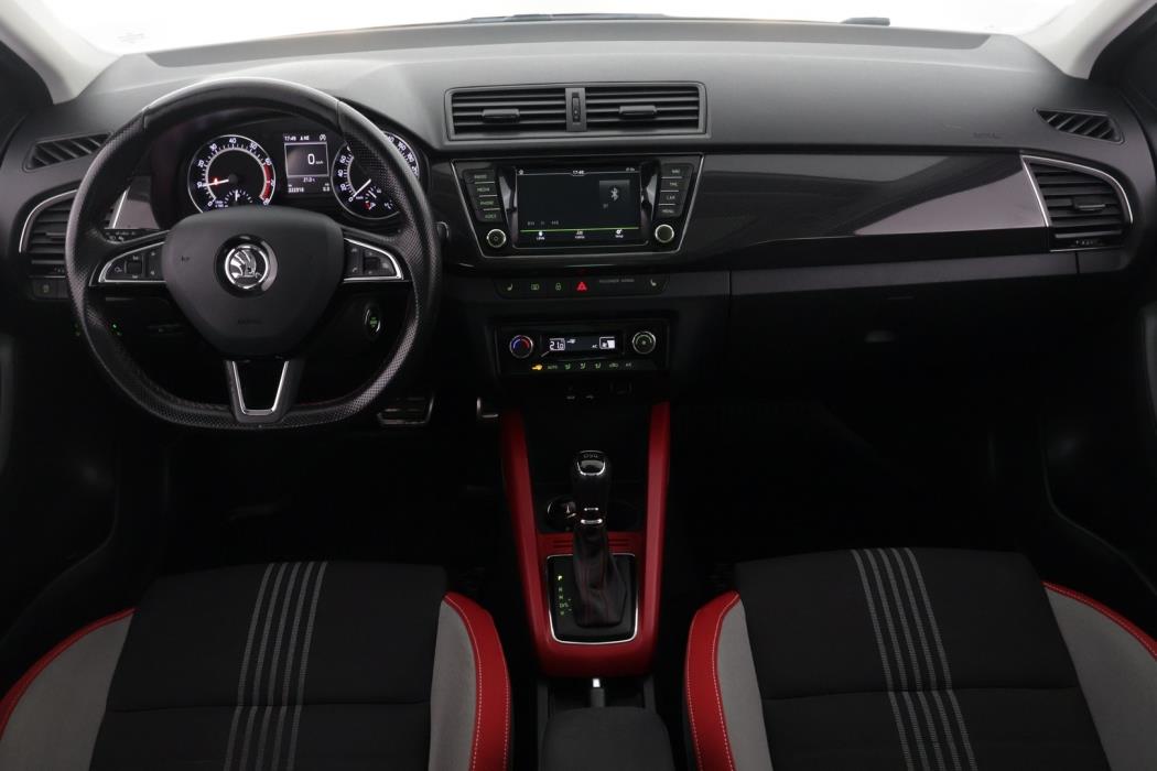 SKODA Fabia 2015