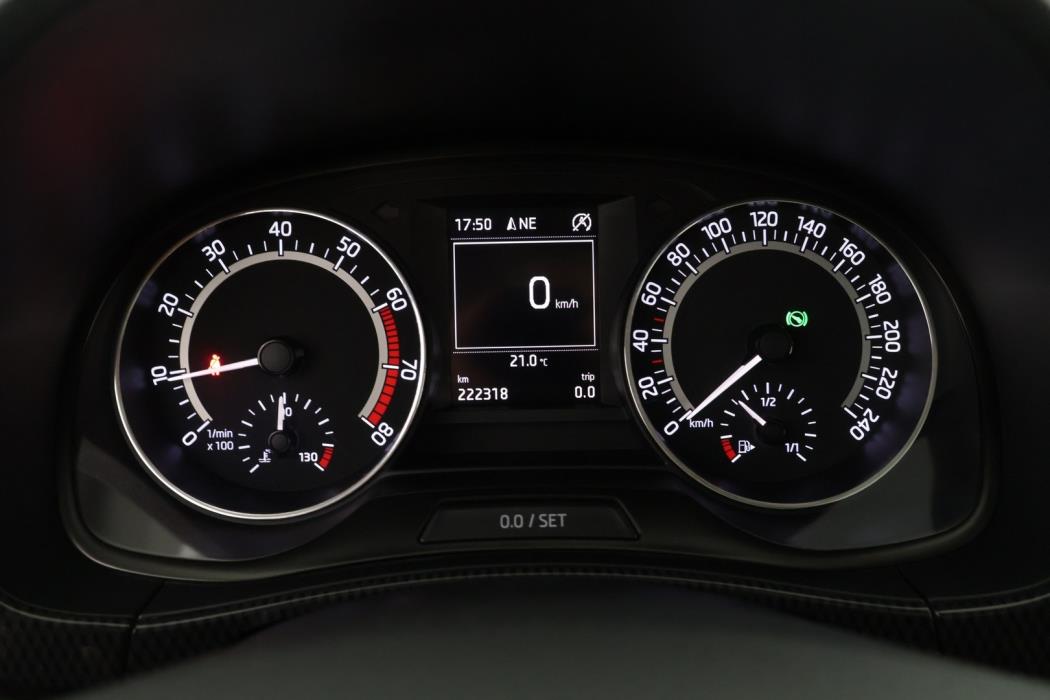 SKODA Fabia 2015