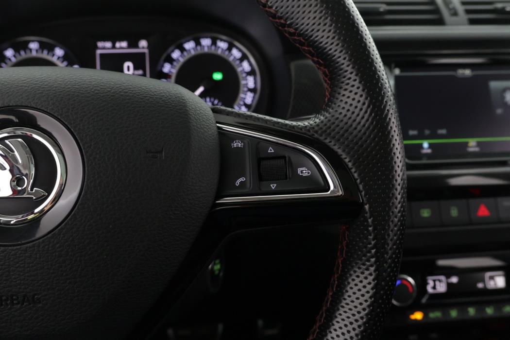 SKODA Fabia 2015