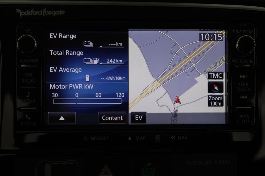 MITSUBISHI OUTLANDER PHEV 2016
