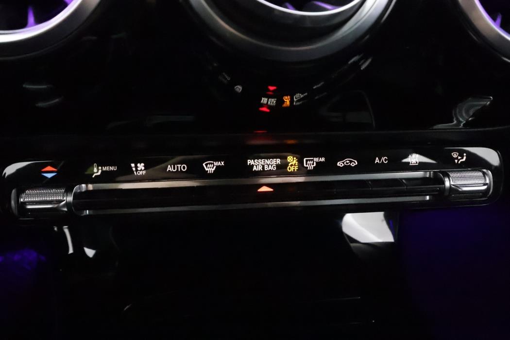 MERCEDES-BENZ CLA 2023