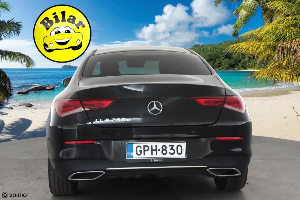 MERCEDES-BENZ CLA 2023