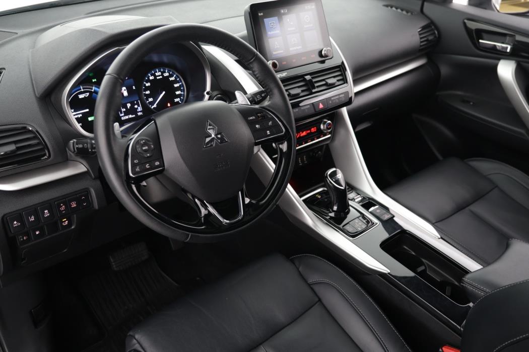 MITSUBISHI Eclipse 2025