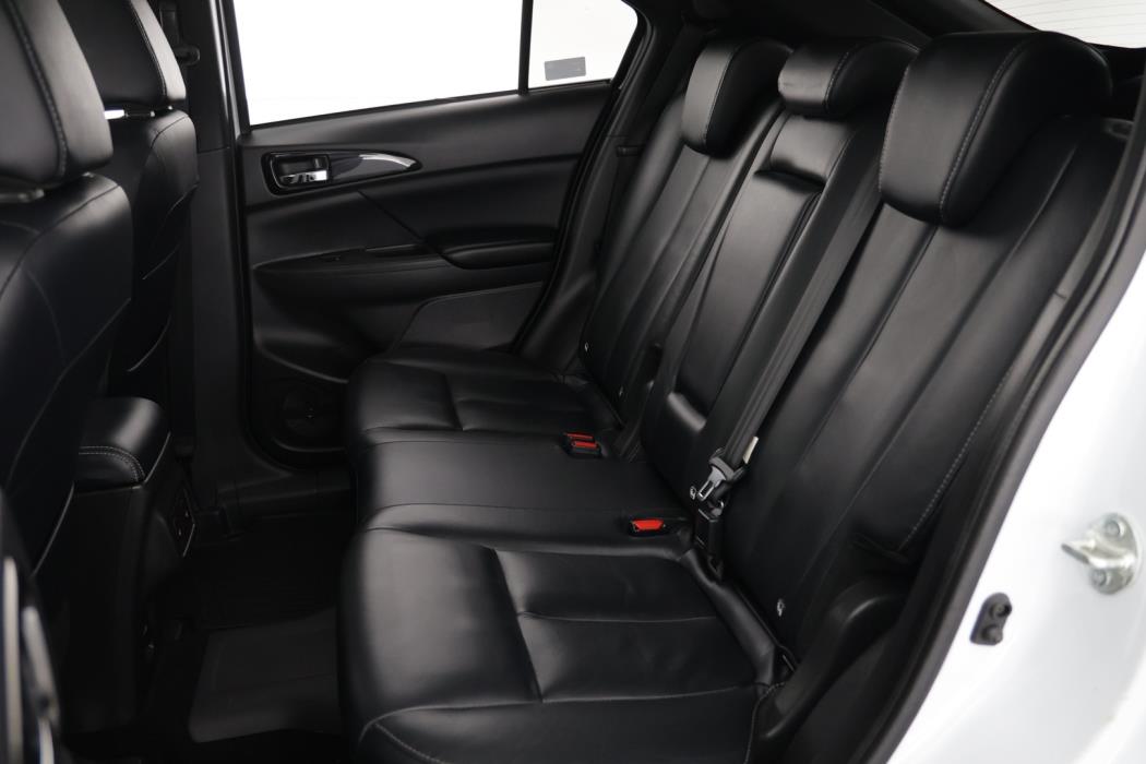 MITSUBISHI Eclipse 2025