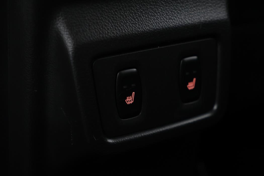 MITSUBISHI Eclipse 2025