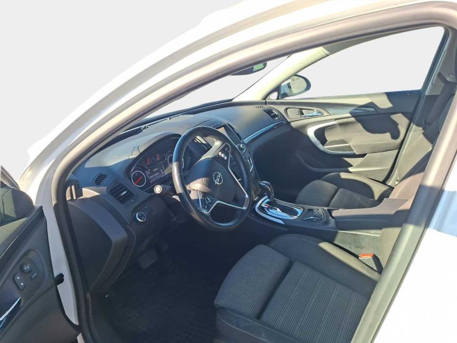 OPEL Insignia 2015