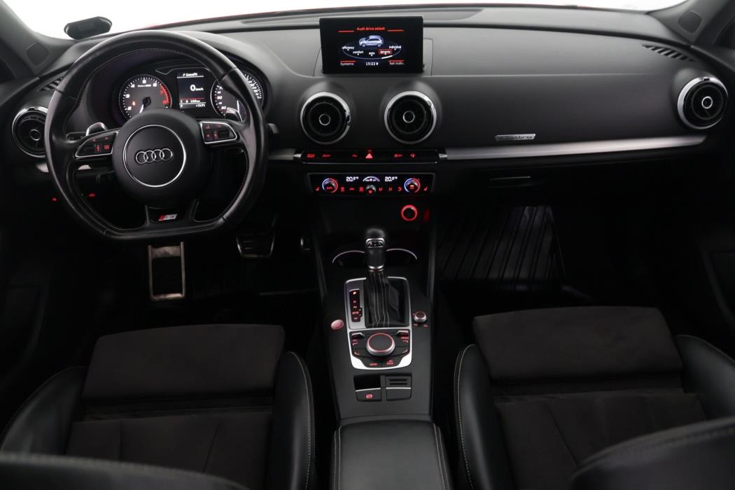 AUDI S3 2015