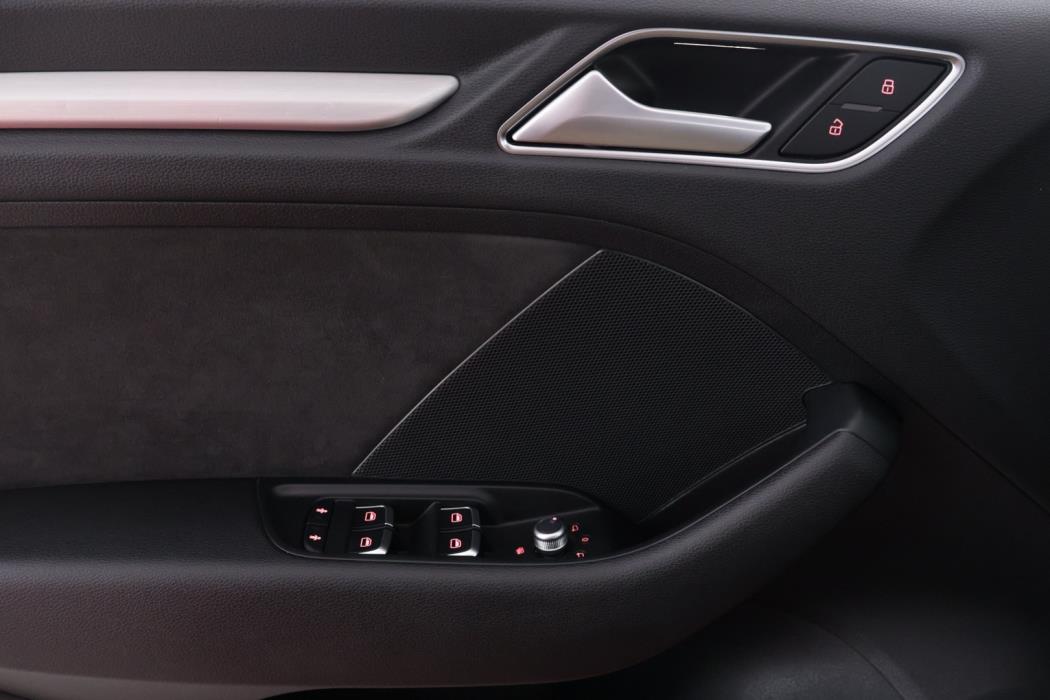 AUDI S3 2015