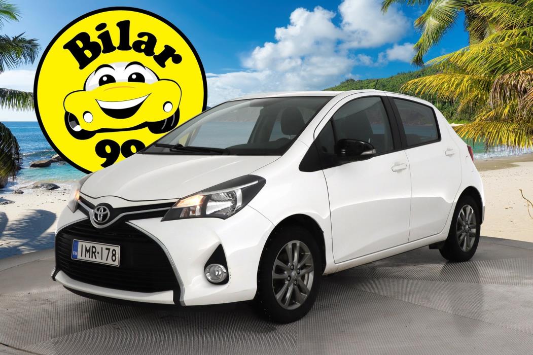 TOYOTA Yaris 2016