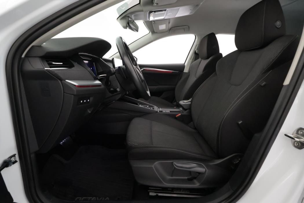 SKODA Octavia 2022