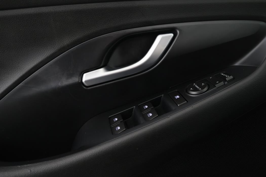 HYUNDAI i30 Fastback 2018