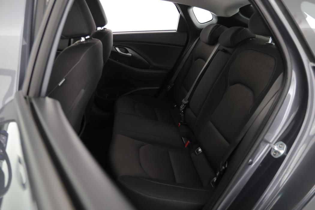 HYUNDAI i30 Fastback 2018