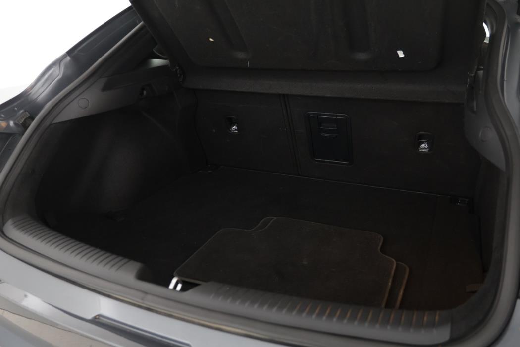 HYUNDAI i30 Fastback 2018