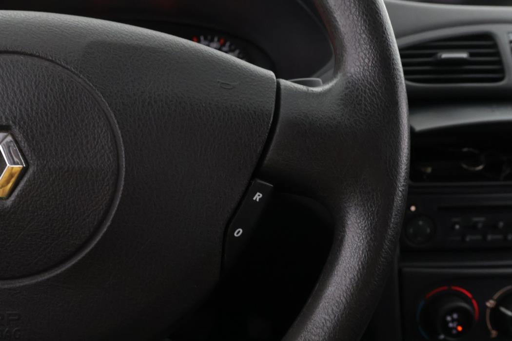 RENAULT Laguna 2004