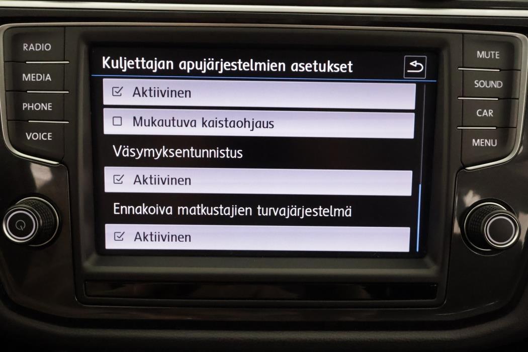 VOLKSWAGEN Tiguan 2017