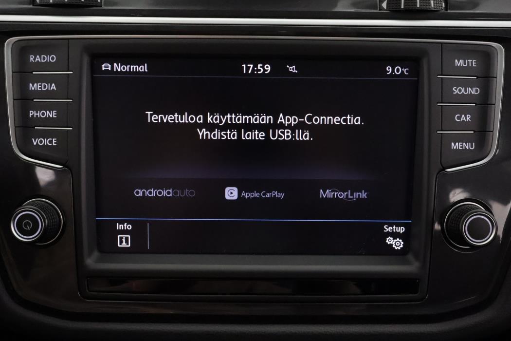 VOLKSWAGEN Tiguan 2017
