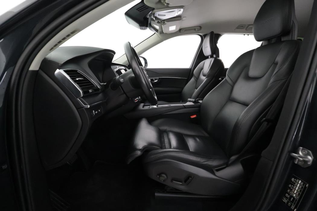 VOLVO XC90 2020