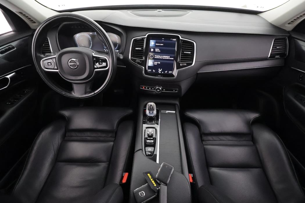 VOLVO XC90 2020