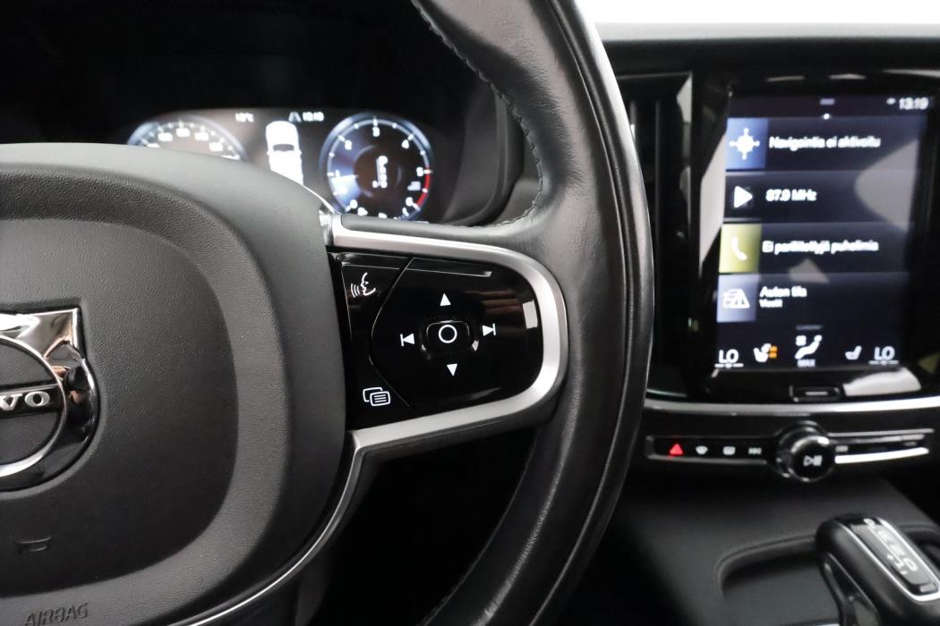 VOLVO V90 Cross Country 2018