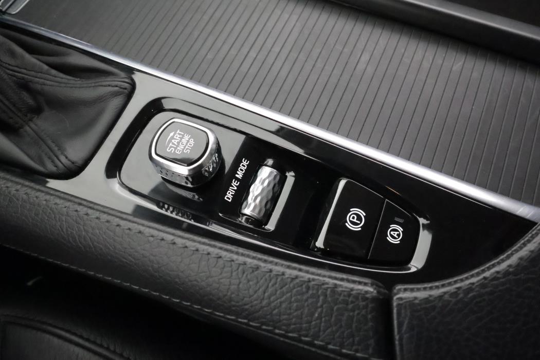 VOLVO V90 Cross Country 2018