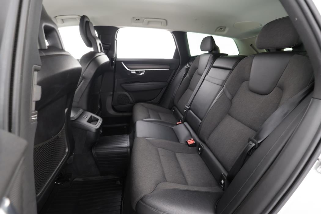 VOLVO V90 Cross Country 2018