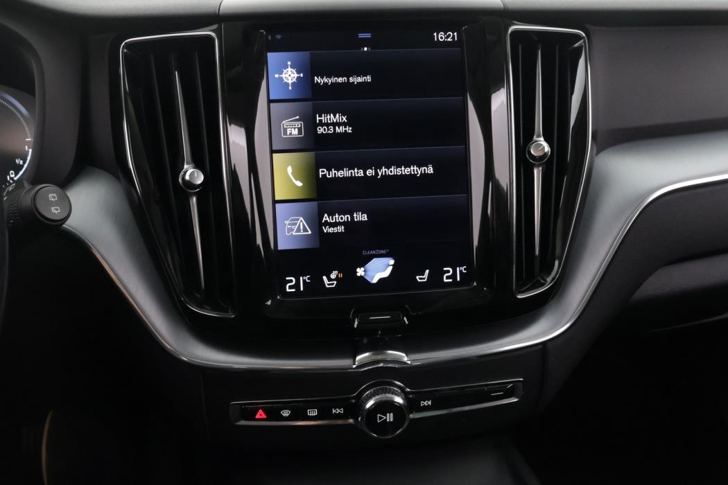 VOLVO XC60 2021