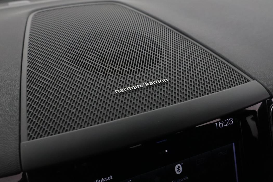 VOLVO XC60 2021