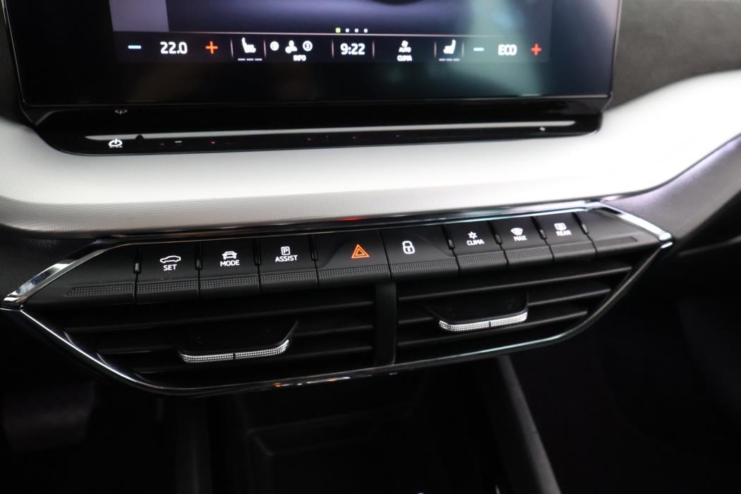 SKODA OCTAVIA 2021