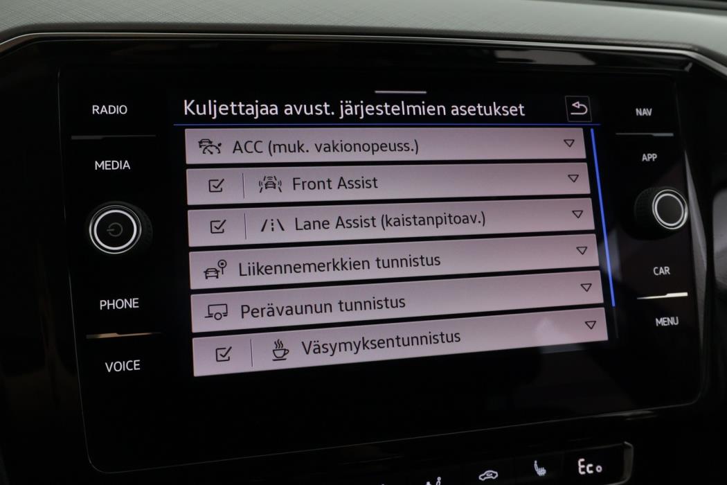 VOLKSWAGEN Passat 2020