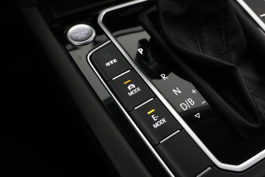 VOLKSWAGEN Passat 2020