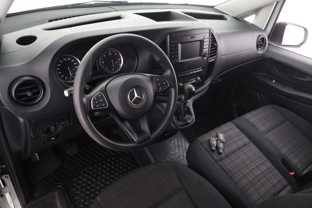 MERCEDES-BENZ Vito 2021