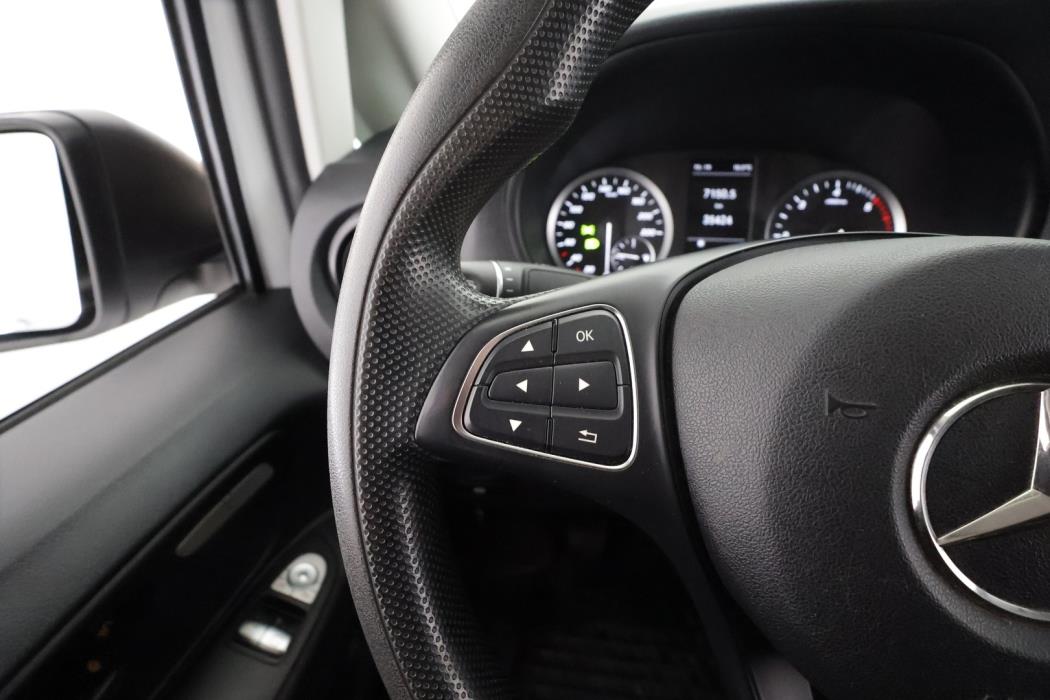 MERCEDES-BENZ Vito 2021