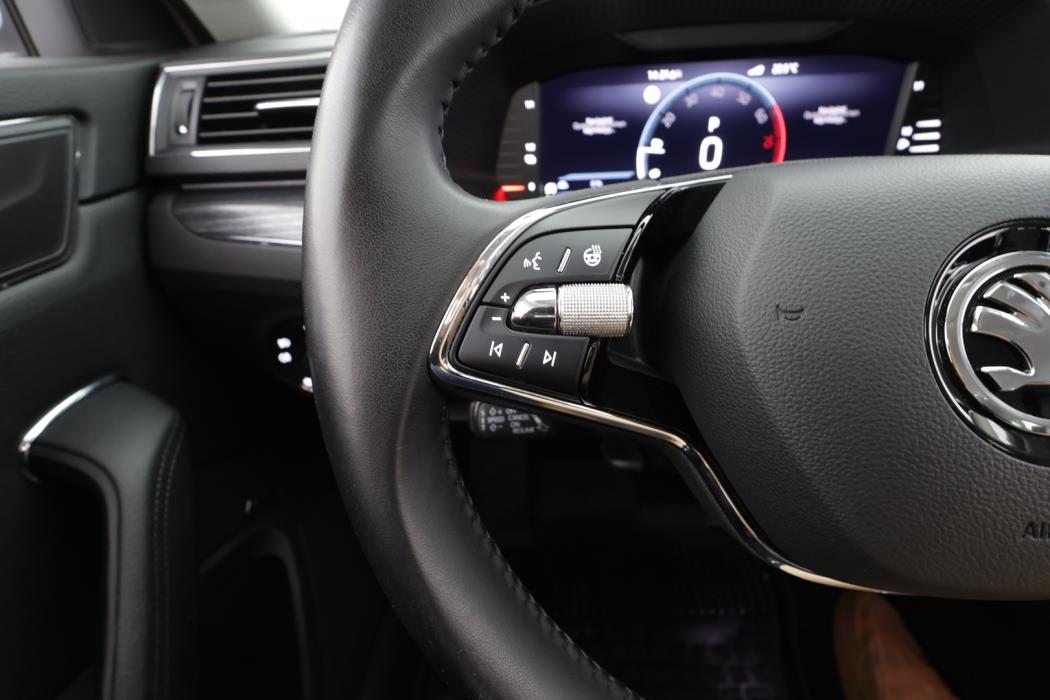 SKODA Superb 2022