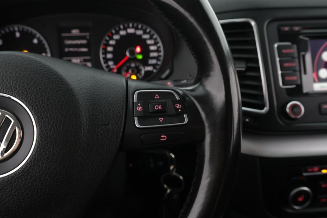 VOLKSWAGEN Sharan 2013