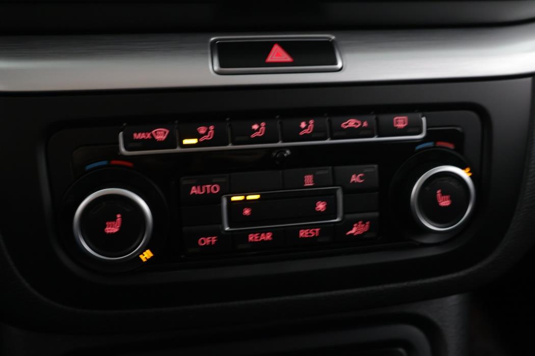 VOLKSWAGEN Sharan 2013