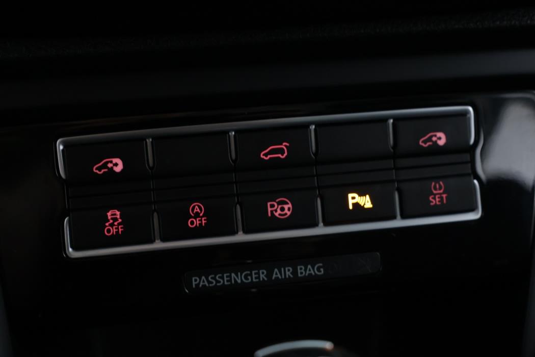 VOLKSWAGEN Sharan 2013