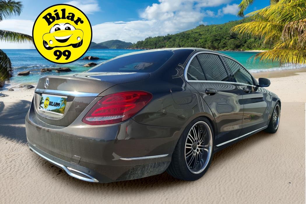 MERCEDES-BENZ C 2015