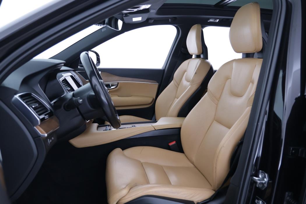 VOLVO XC90 2016