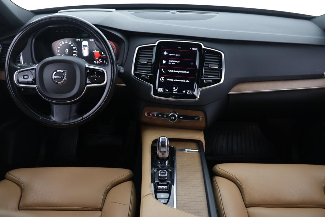 VOLVO XC90 2016