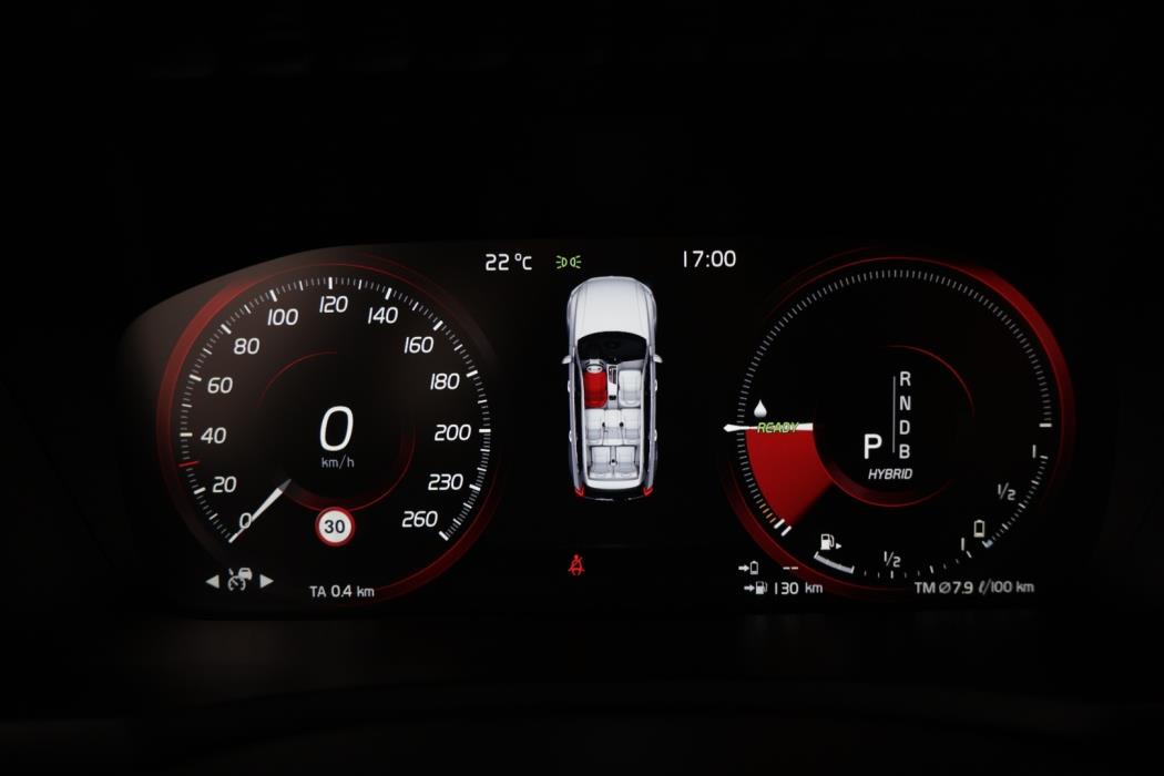 VOLVO XC90 2016