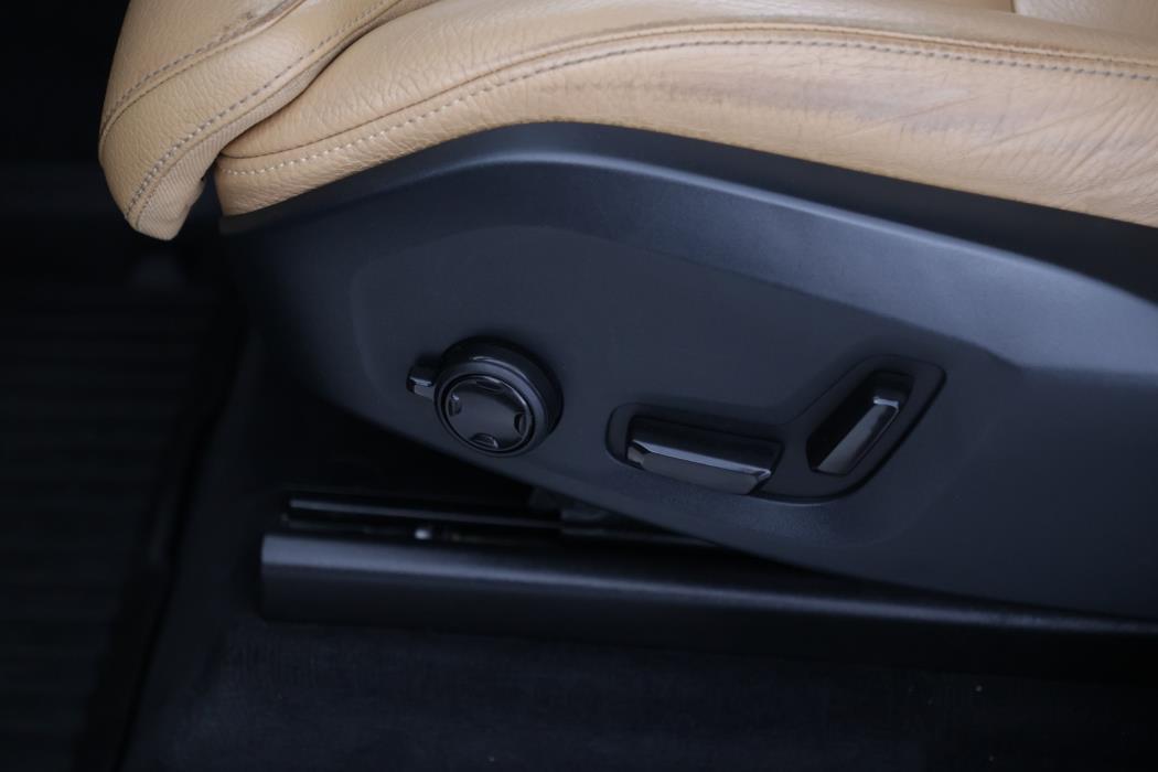 VOLVO XC90 2016