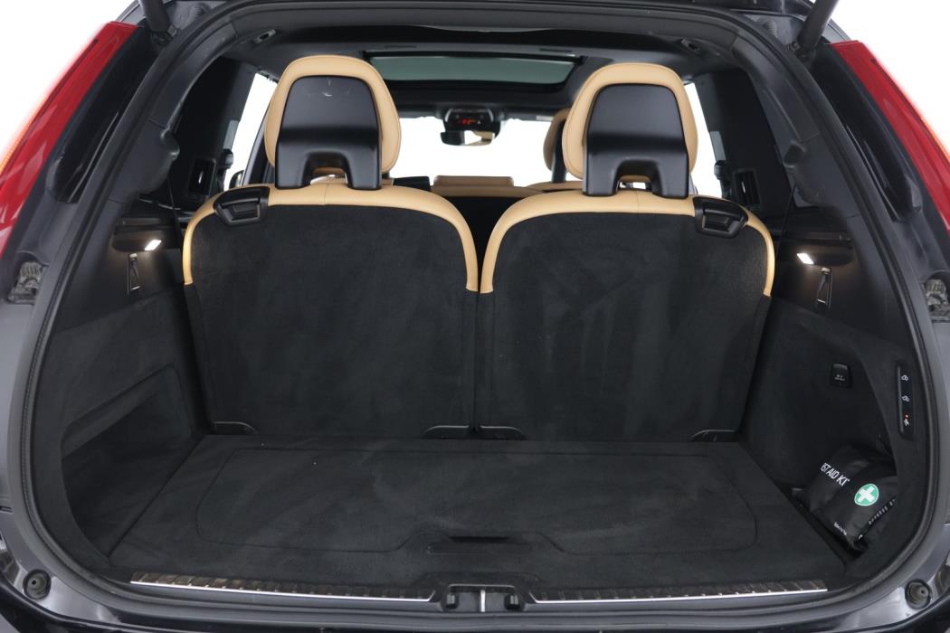 VOLVO XC90 2016