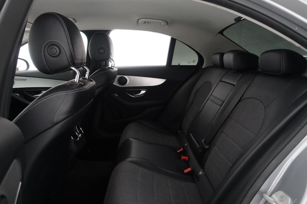 MERCEDES-BENZ C 2016