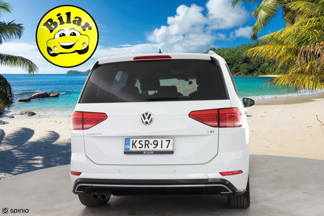 VOLKSWAGEN Touran 2017