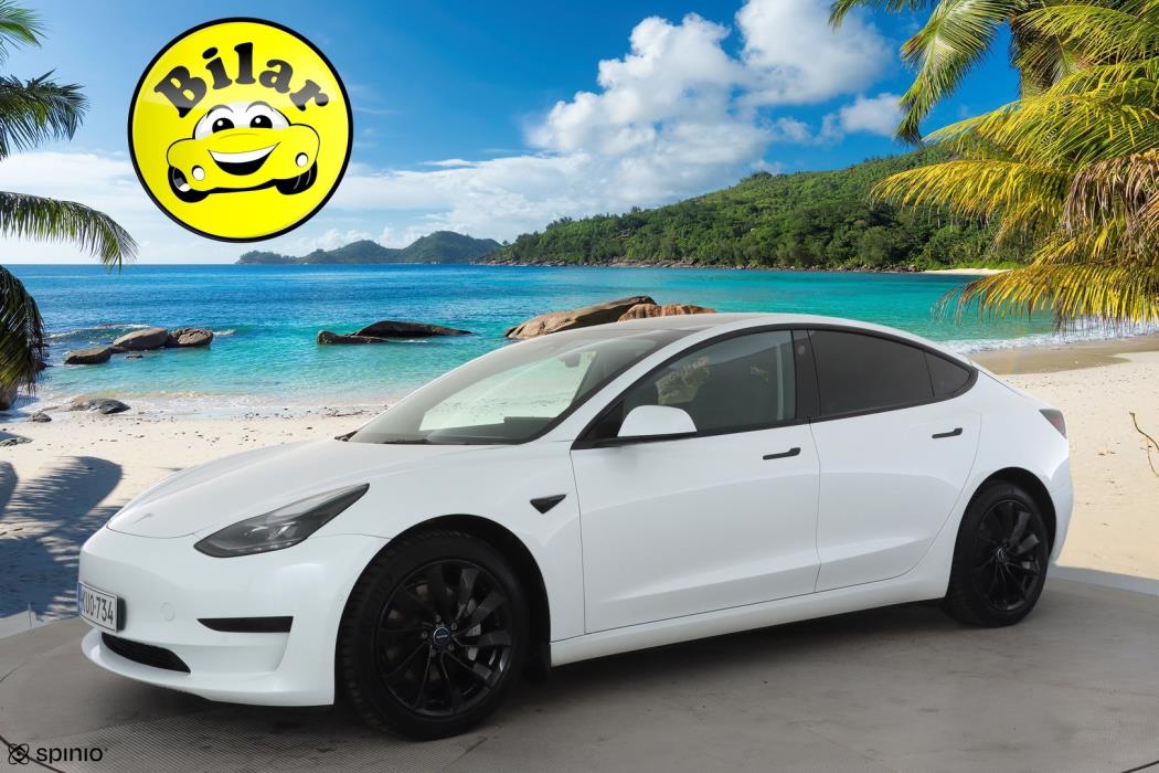 TESLA Model 3 2022