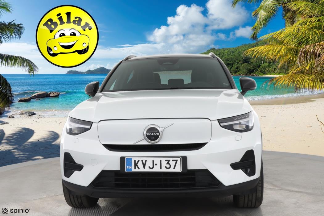 VOLVO XC40 2023