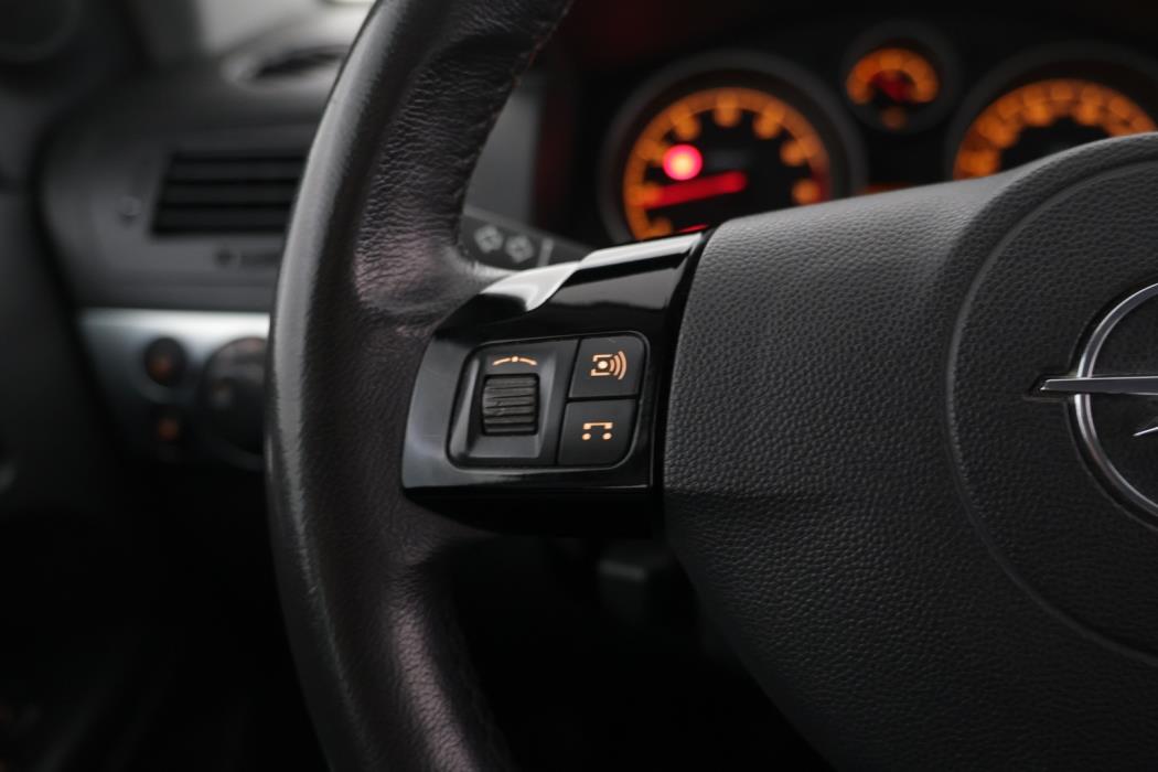 OPEL Astra 2008
