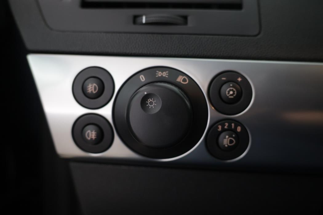 OPEL Astra 2008