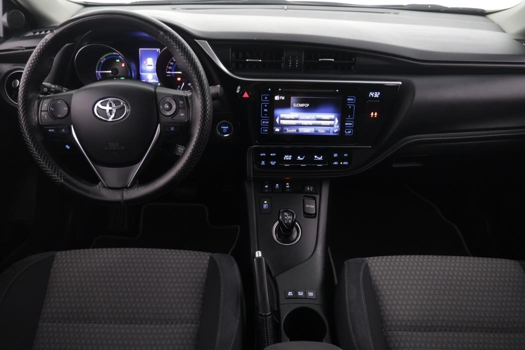 TOYOTA Auris 2018